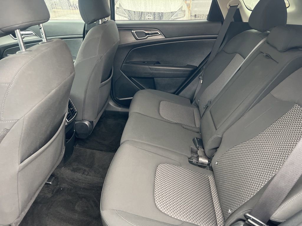 Certified 2023 Kia Sportage LX image 8