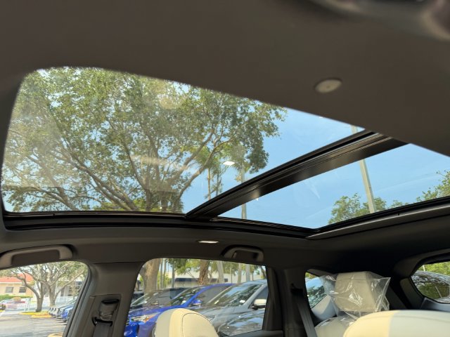 New 2026 Acura RDX SH-AWD image 12