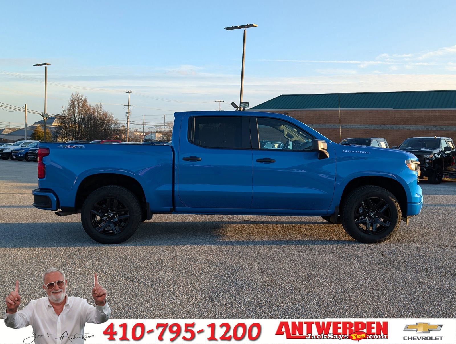 Certified 2025 Chevrolet Silverado 1500 Custom image 2