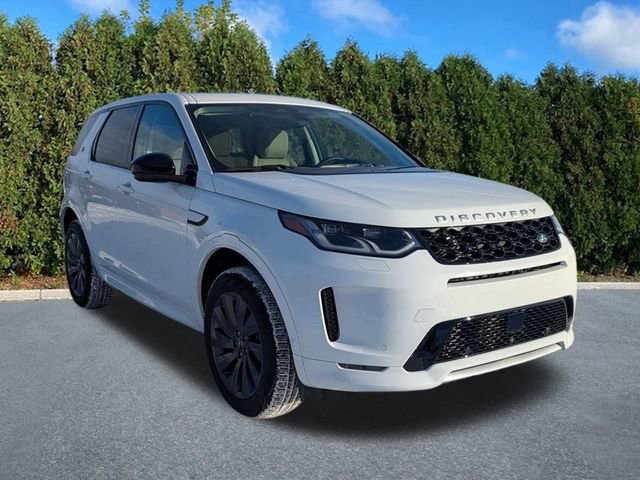 Used 2025 Land Rover Discovery Sport S image 3