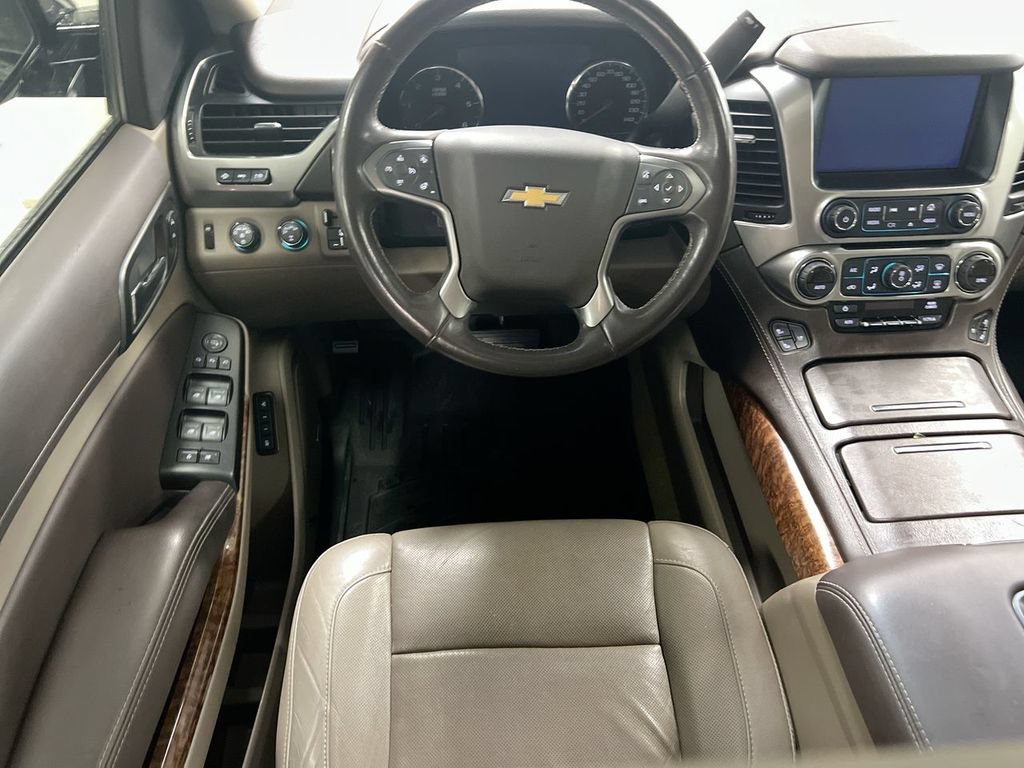 Used 2017 Chevrolet Suburban Premier AWD/4WD image 20