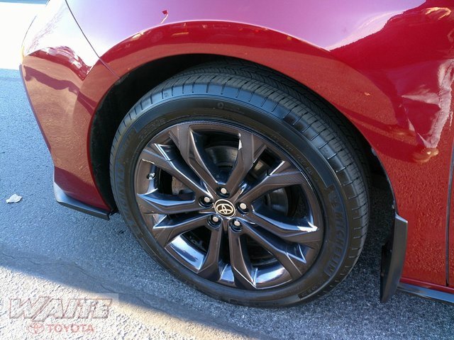 Certified 2021 Toyota Sienna XSE image 9