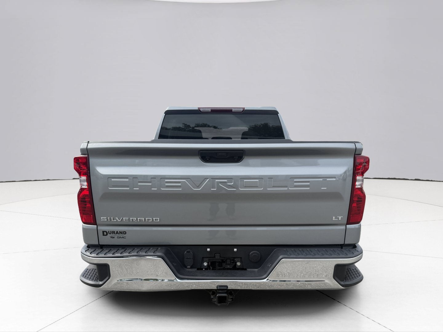 Used 2023 Chevrolet Silverado 1500 LT AWD/4WD image 8