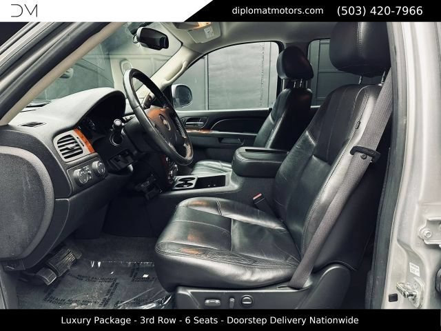 Used 2010 Chevrolet Tahoe LT w/ Luxury Package AWD/4WD image 18