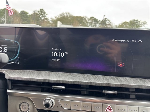 Used 2025 Kia Telluride EX image 17
