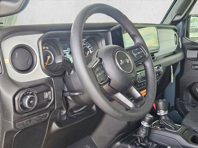 New 2026 Jeep Wrangler Sport video 3