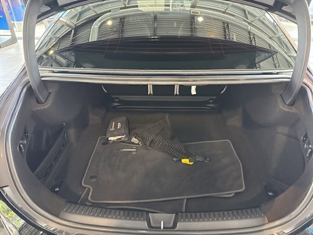 Used 2025 Mercedes-Benz E 350 4MATIC Sedan image 27