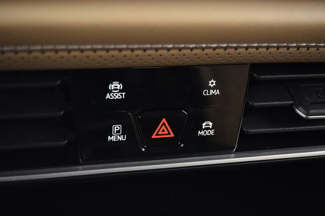 New 2026 Volkswagen Atlas Cross Sport SE image 15