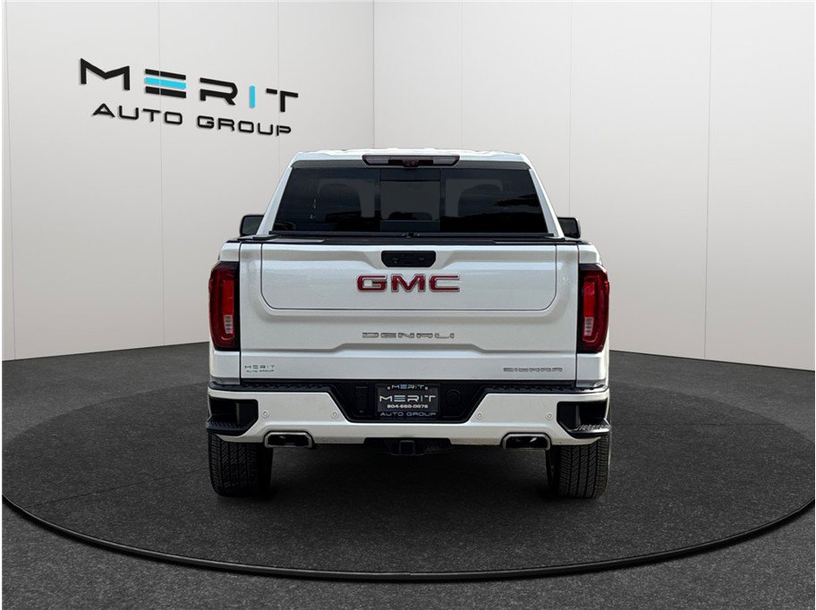 Used 2022 GMC Sierra 1500 Denali w/ Denali Reserve Package image 8