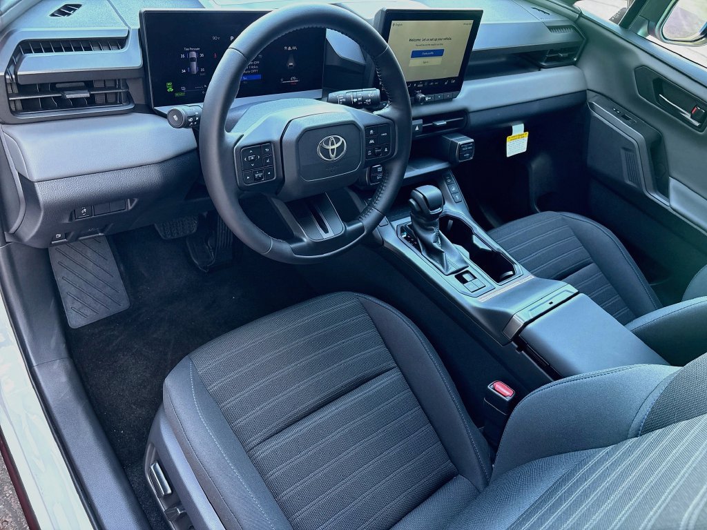 New 2026 Toyota RAV4 SE w/ Weather Package AWD/4WD image 9