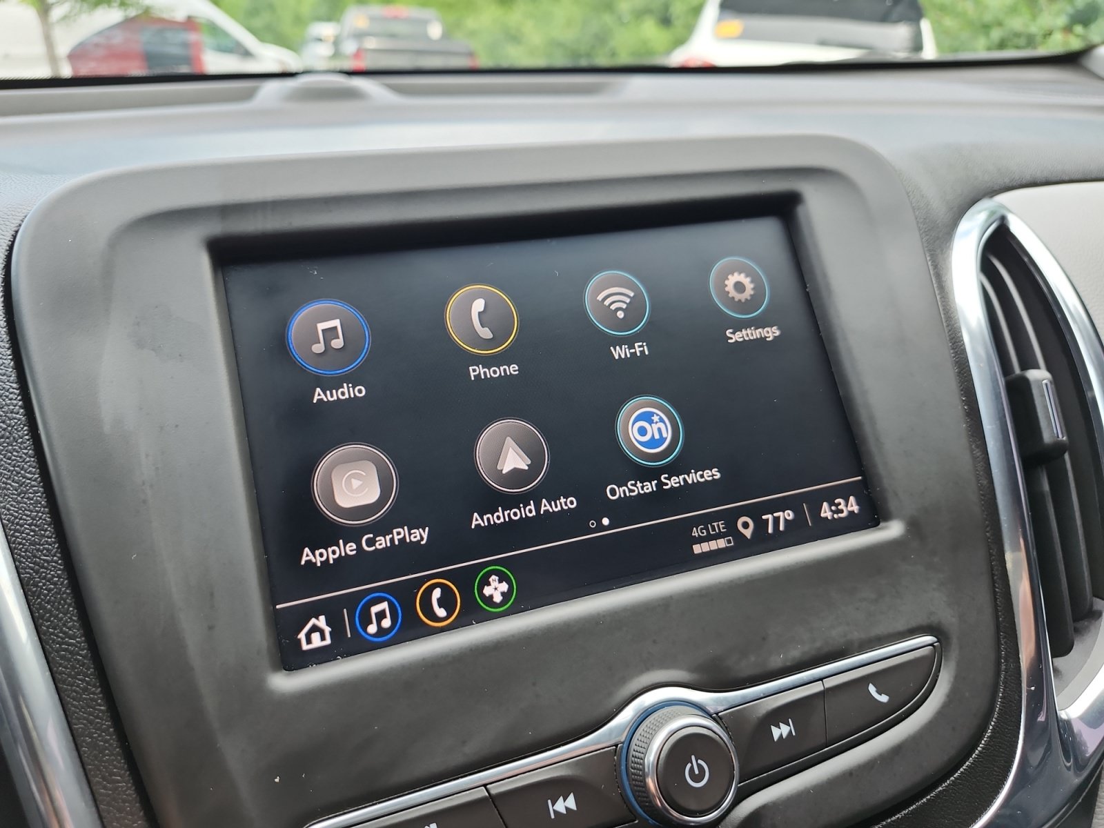 Used 2024 Chevrolet Equinox LS w/ Driver Confidence II Package FWD image 17
