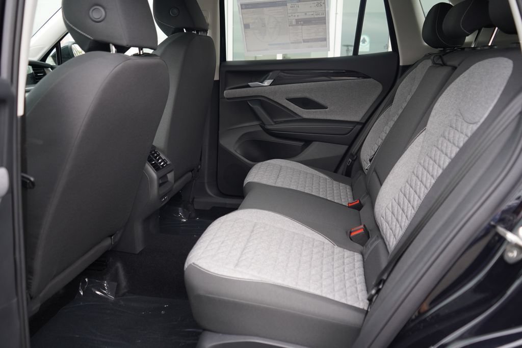 New 2026 Volkswagen Tiguan S AWD/4WD image 7