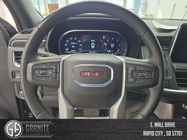 Used 2024 GMC Yukon SLT AWD/4WD image 15