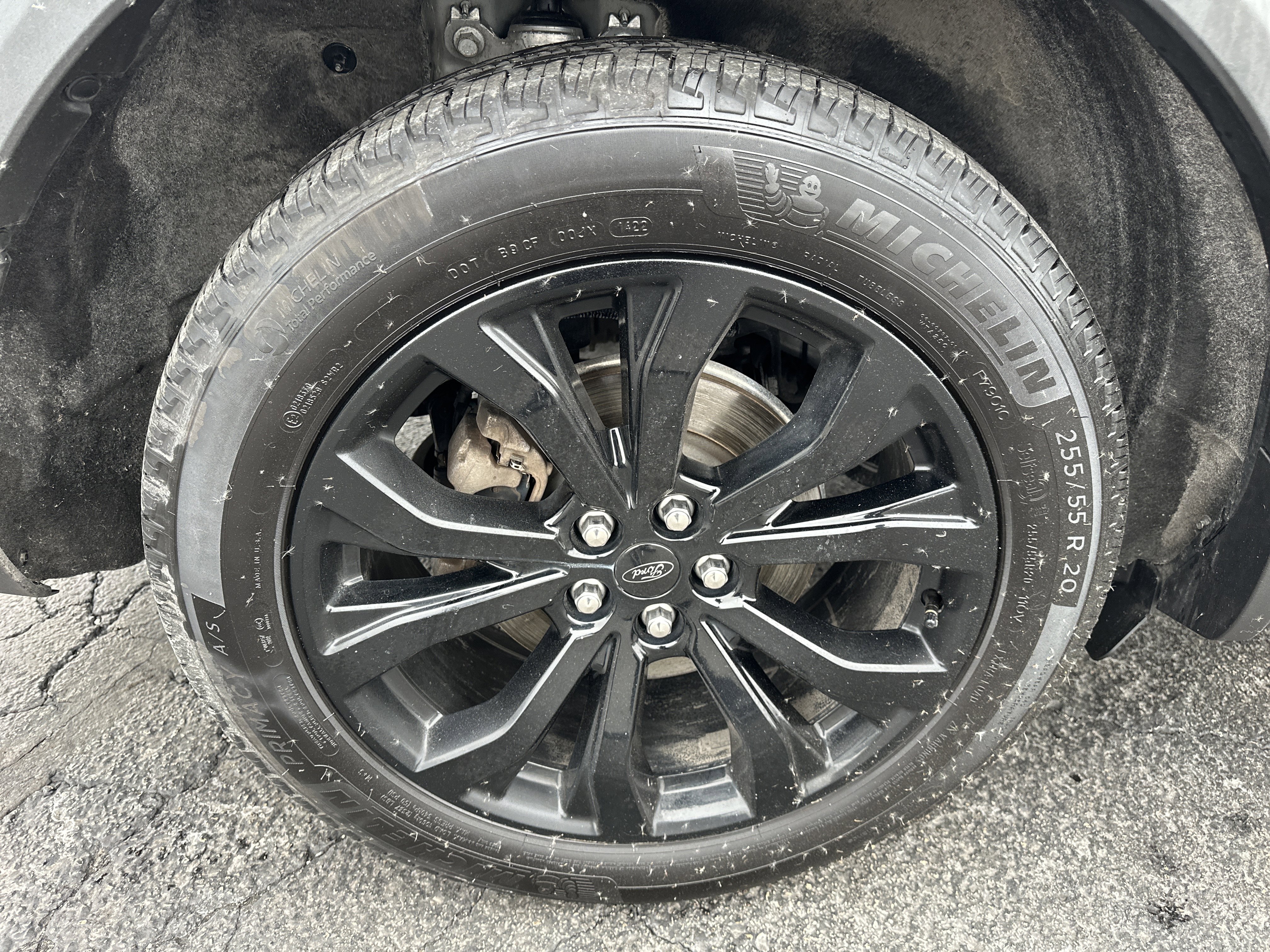 Used 2020 Ford Explorer ST w/ Premium Technology Package image 12