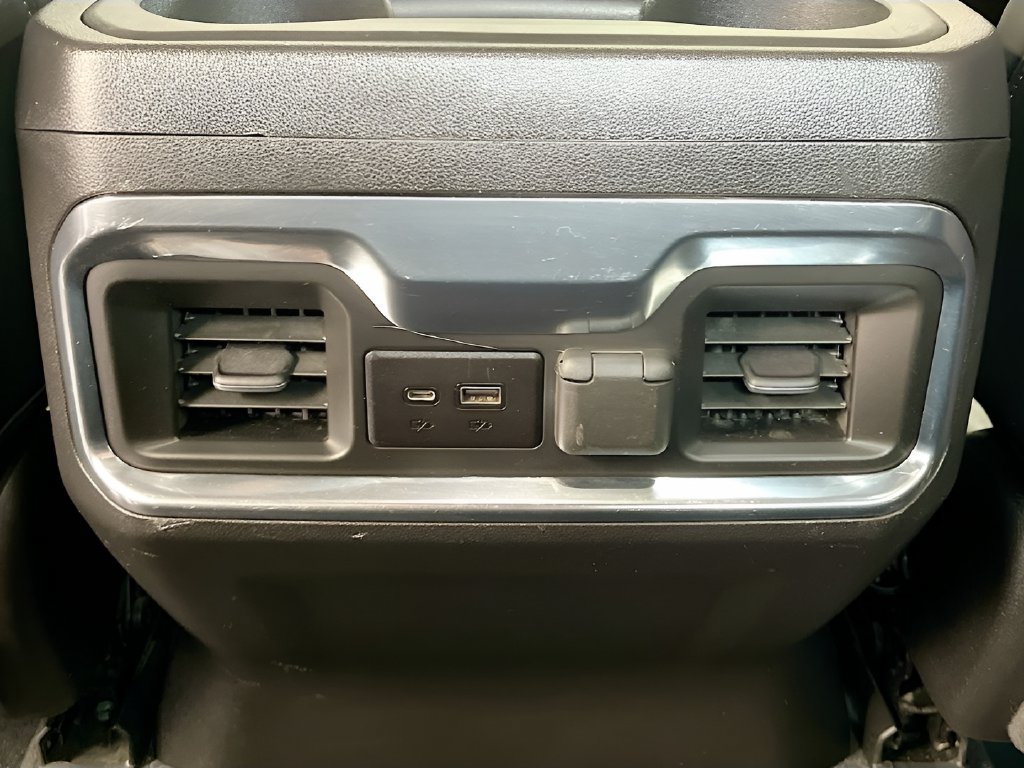 Used 2022 Chevrolet Silverado 3500 High Country w/ Z71 Off-Road Package AWD/4WD image 27