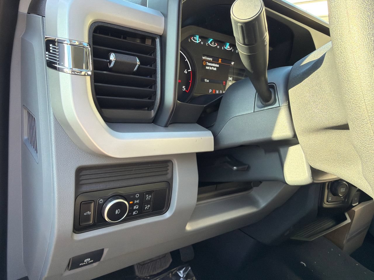 New 2026 Ford F250 XL w/ STX Appearance Package AWD/4WD image 32