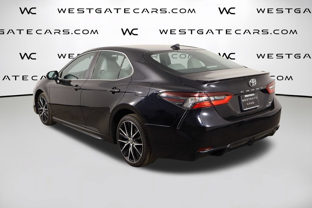 Used 2021 Toyota Camry SE w/ Convenience Package FWD image 46