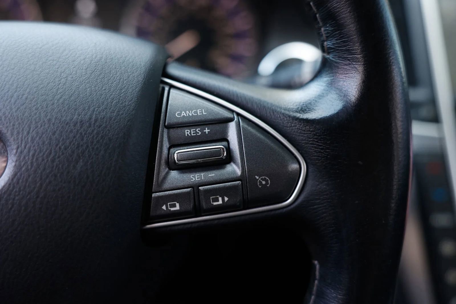 Used 2014 INFINITI Q50 Premium w/ Navigation Package image 28