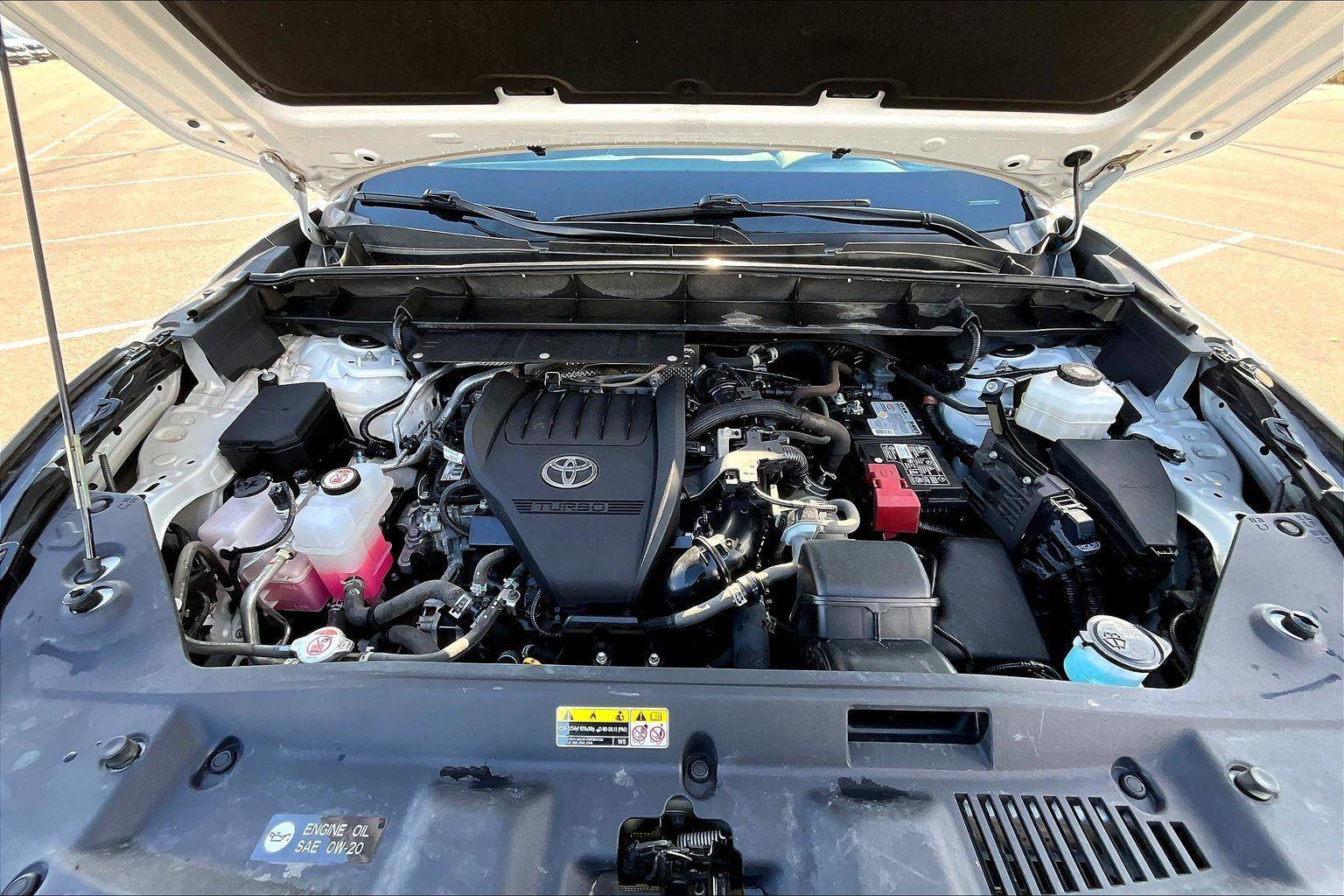 Used 2023 Toyota Highlander XLE image 10