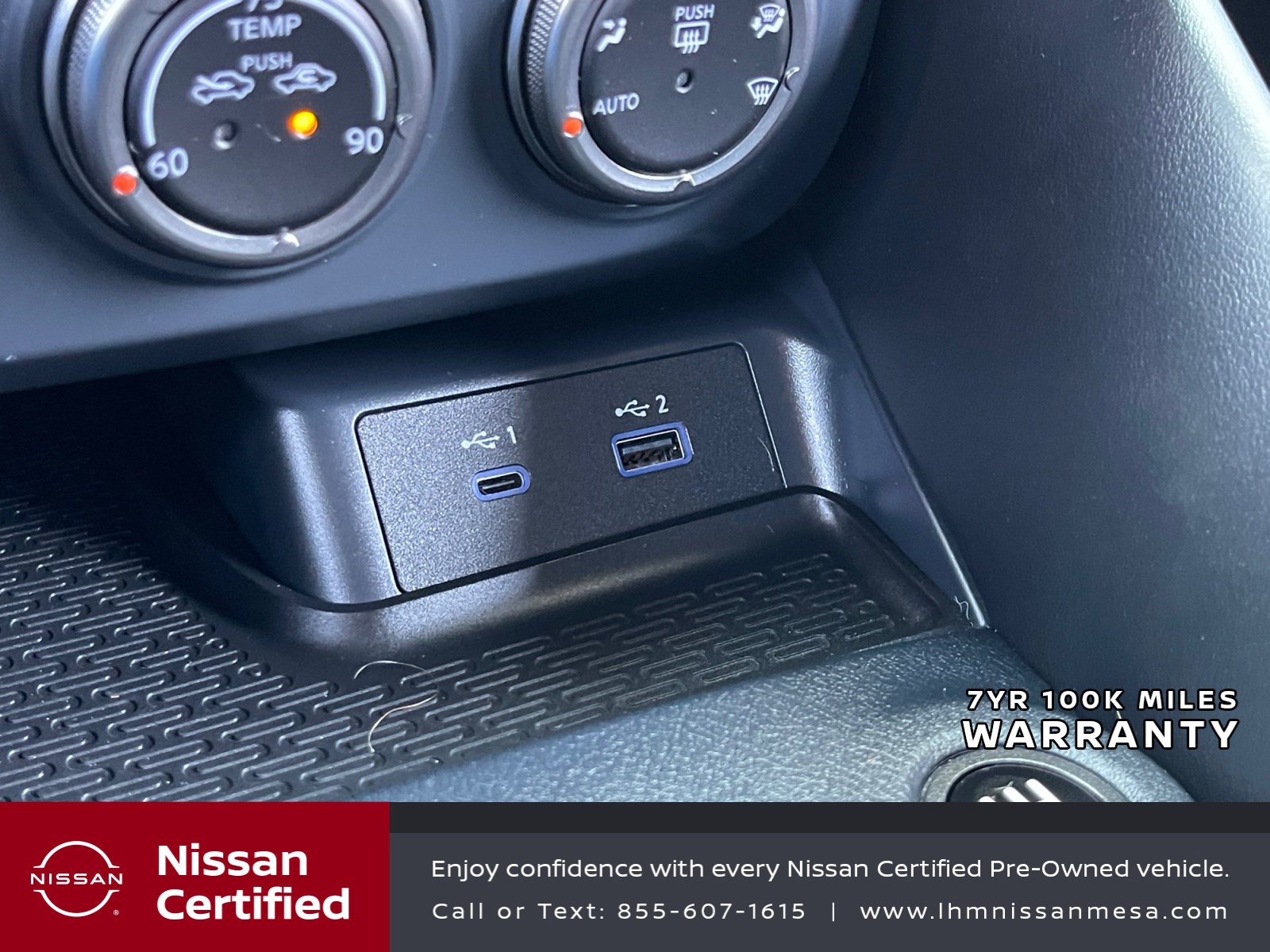 Certified 2024 Nissan Z Performance w/ Heritage Edition RWD image 29