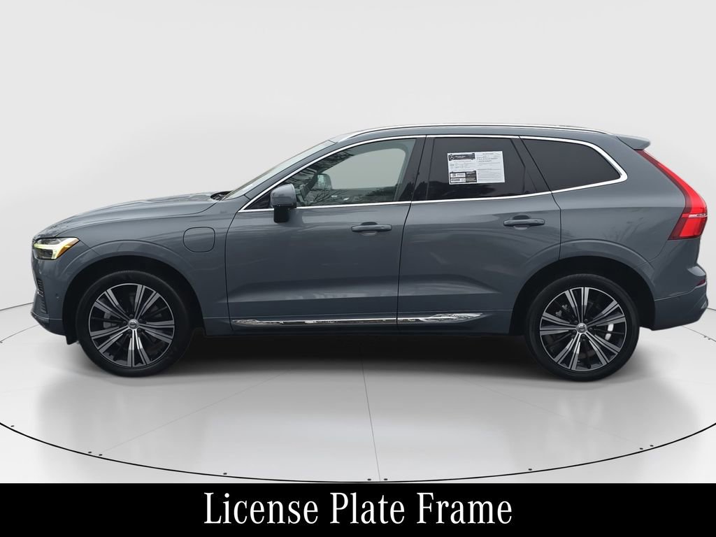 Used 2022 Volvo XC60 T8 Inscription w/ Advanced Package image 9