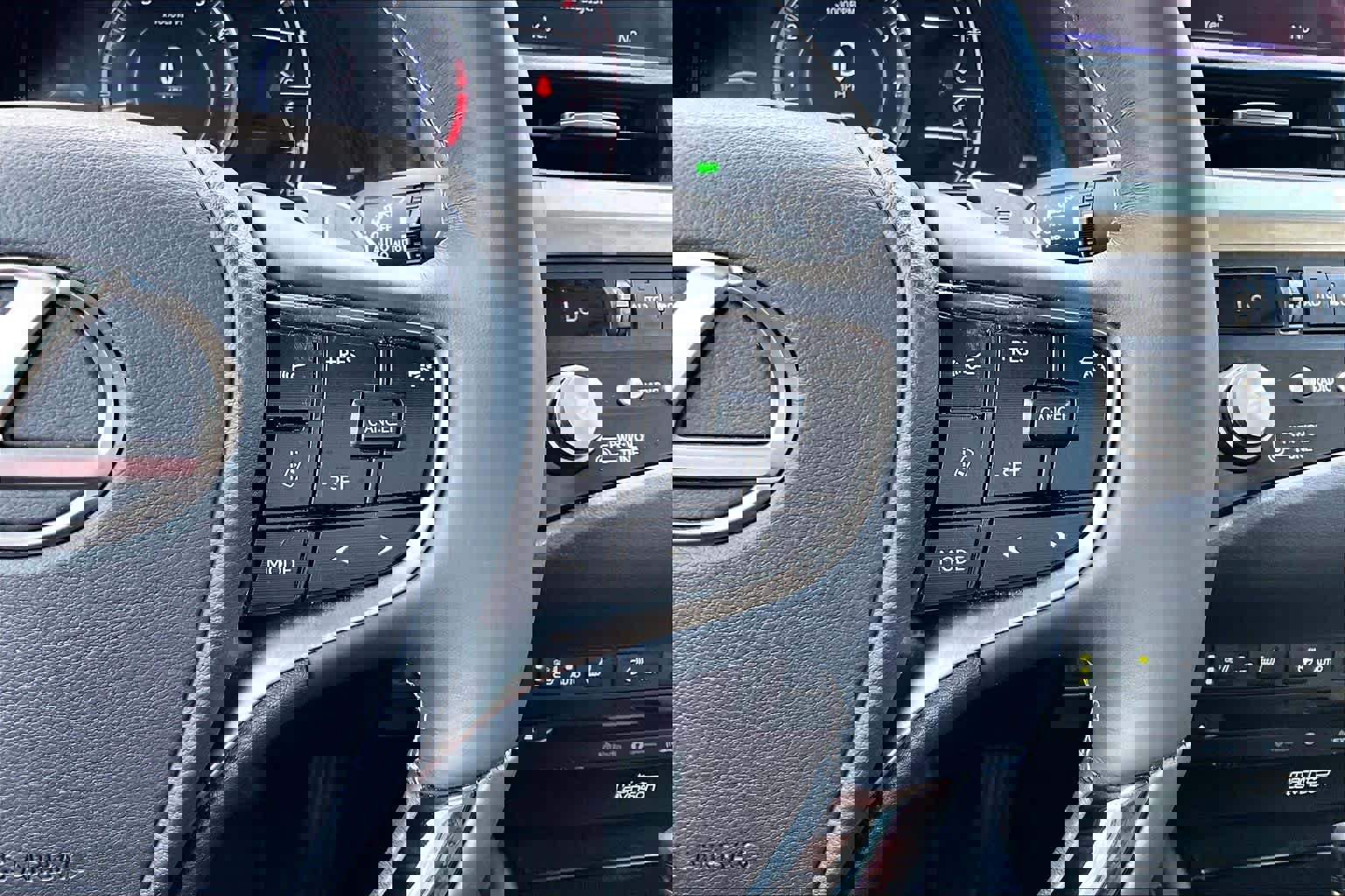 Used 2021 Lexus ES 350 Ultra Luxury w/ Accessory Package 2 image 23