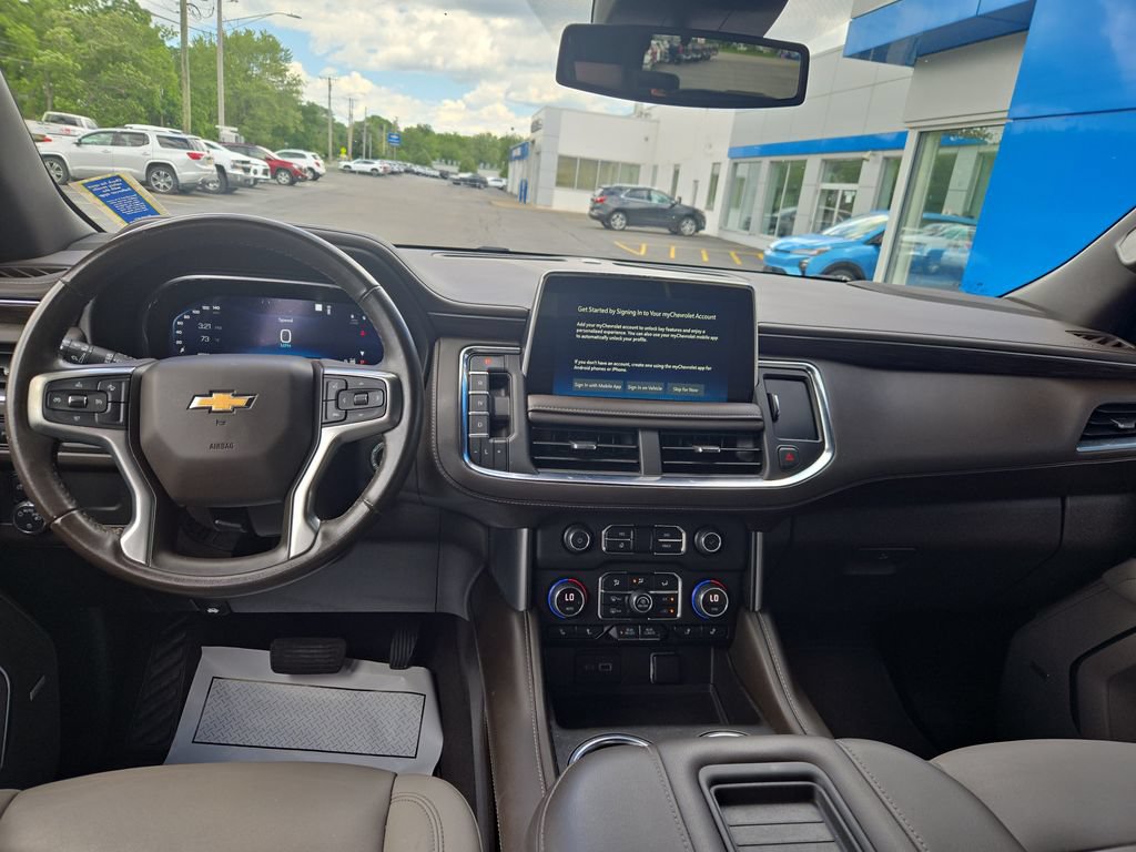 Certified 2023 Chevrolet Tahoe LT AWD/4WD image 3