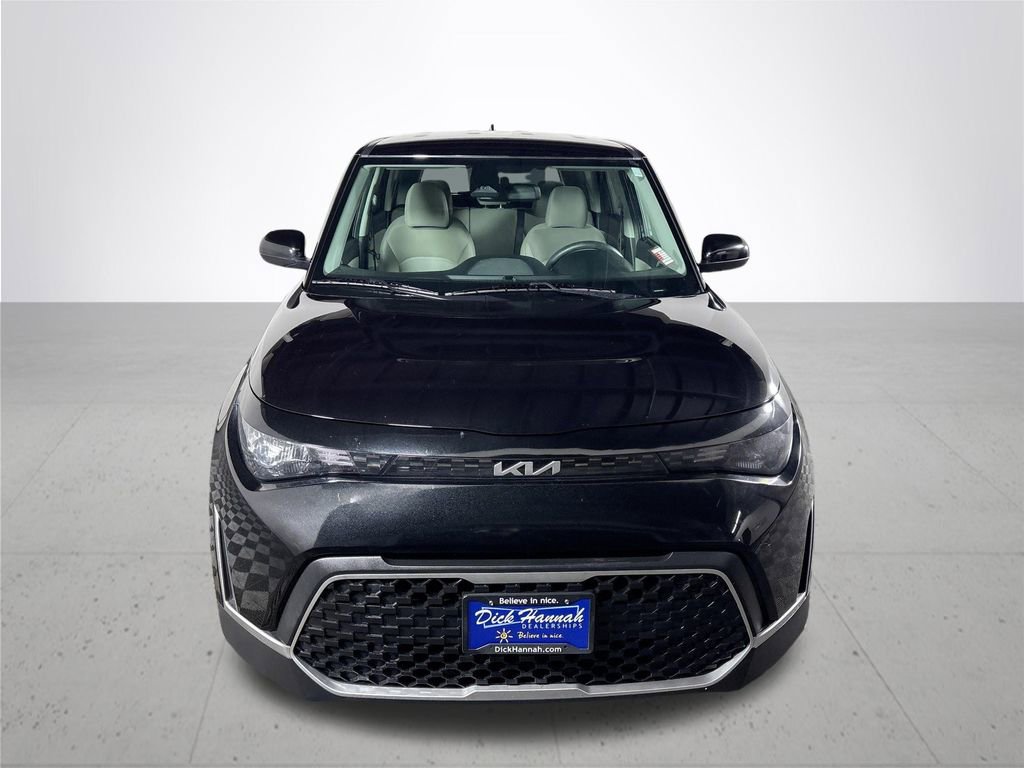 Certified 2023 Kia Soul LX image 3