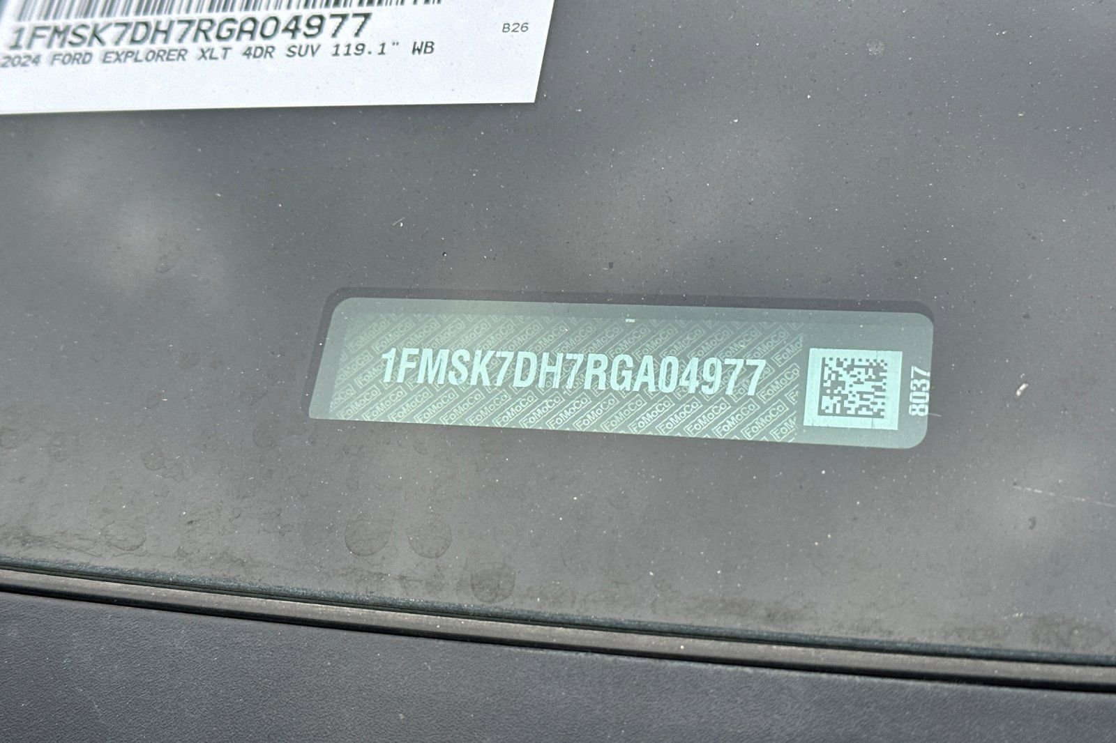 Used 2024 Ford Explorer XLT w/ Equipment Group 202A image 8