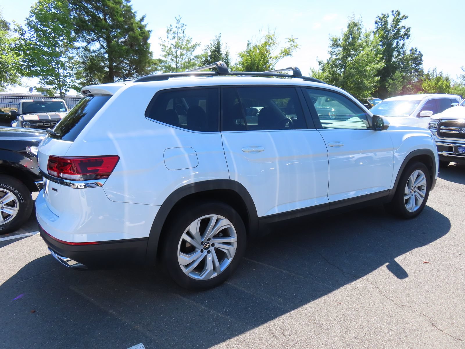 Used 2022 Volkswagen Atlas SE AWD/4WD image 5