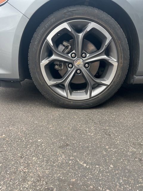 Used 2024 Chevrolet Malibu LT image 34