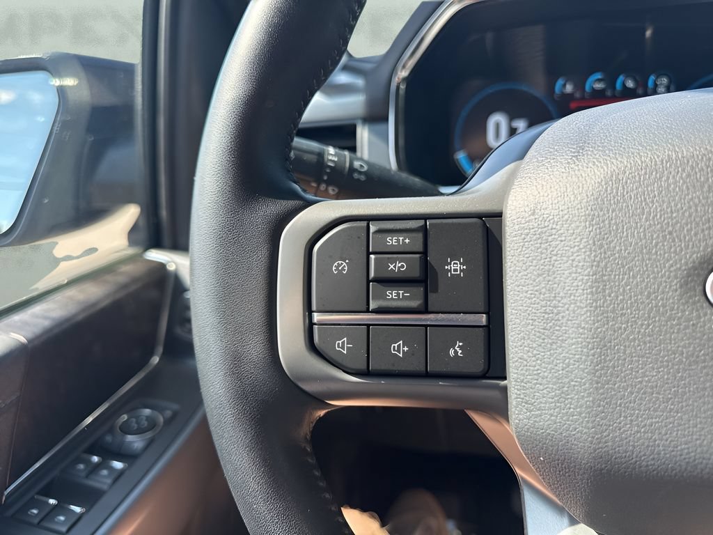Used 2022 Ford F150 Lariat w/ Trailer Tow Package AWD/4WD image 15