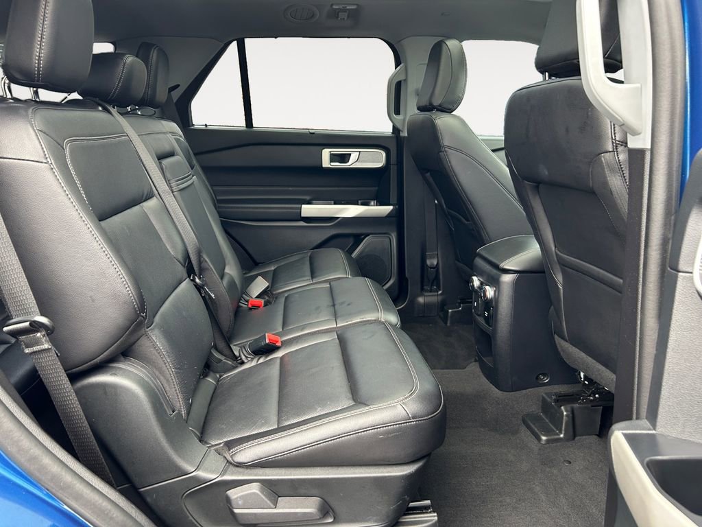 Used 2021 Ford Explorer Limited w/ Hybrid Equipment Group 310A image 11