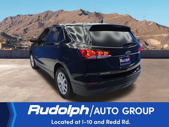 Used 2022 Chevrolet Equinox LS FWD image 3