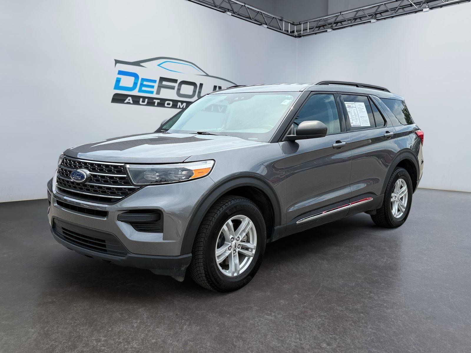 Used 2022 Ford Explorer XLT AWD/4WD image 7