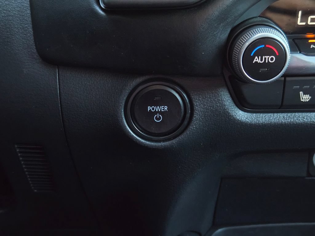 Certified 2025 MAZDA CX-50 AWD 2.5 Hybrid w/ Premium Pkg image 21