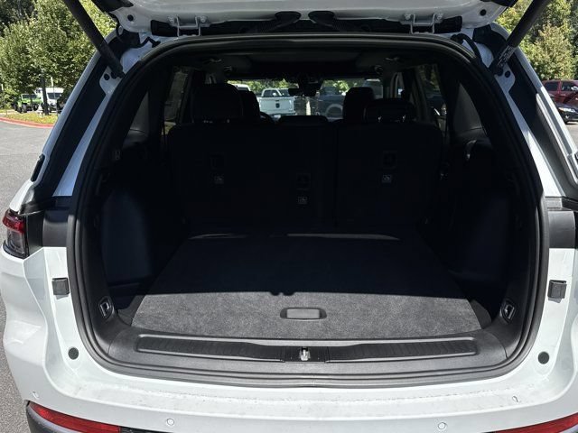 New 2027 Jeep Grand Cherokee Limited AWD/4WD image 18
