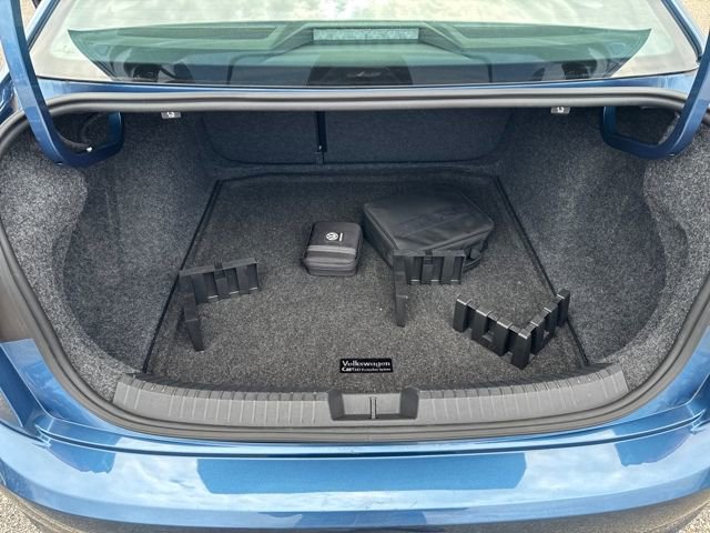 Certified 2021 Volkswagen Jetta SE w/ SE Cold Weather Package image 33