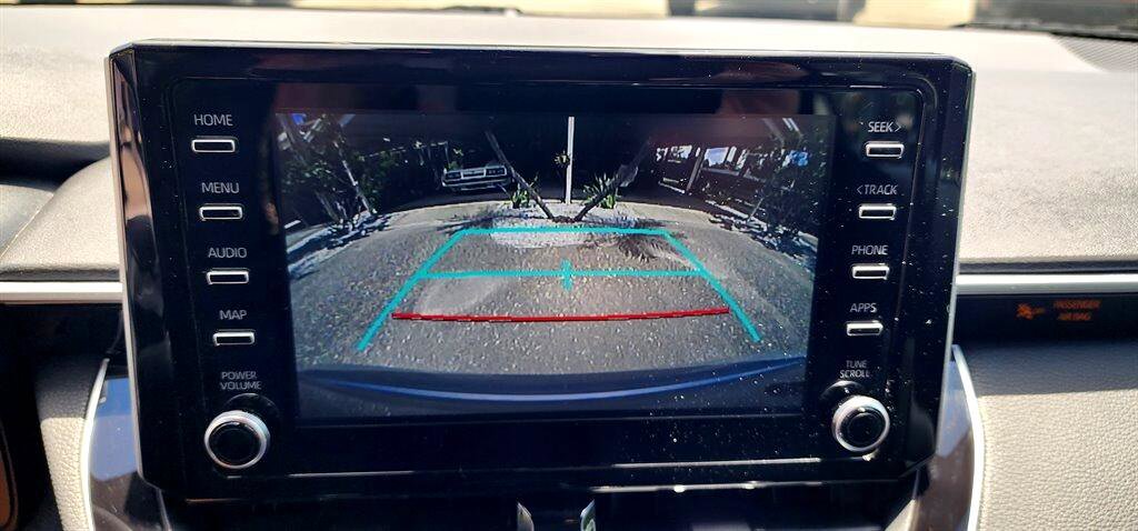 Used 2020 Toyota Corolla SE image 25