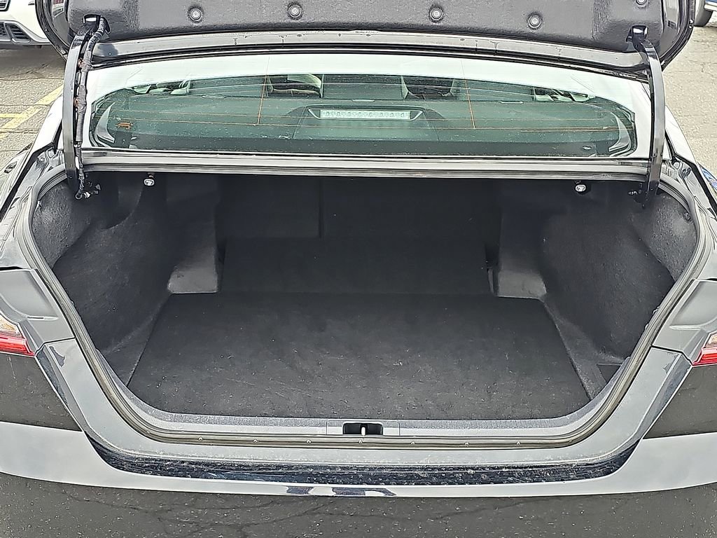 Used 2025 Toyota Camry SE FWD image 27