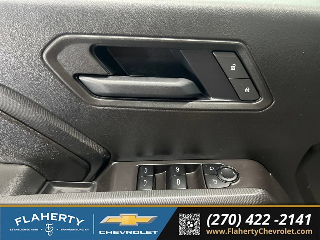 Used 2025 Chevrolet Colorado Trail Boss AWD/4WD image 19