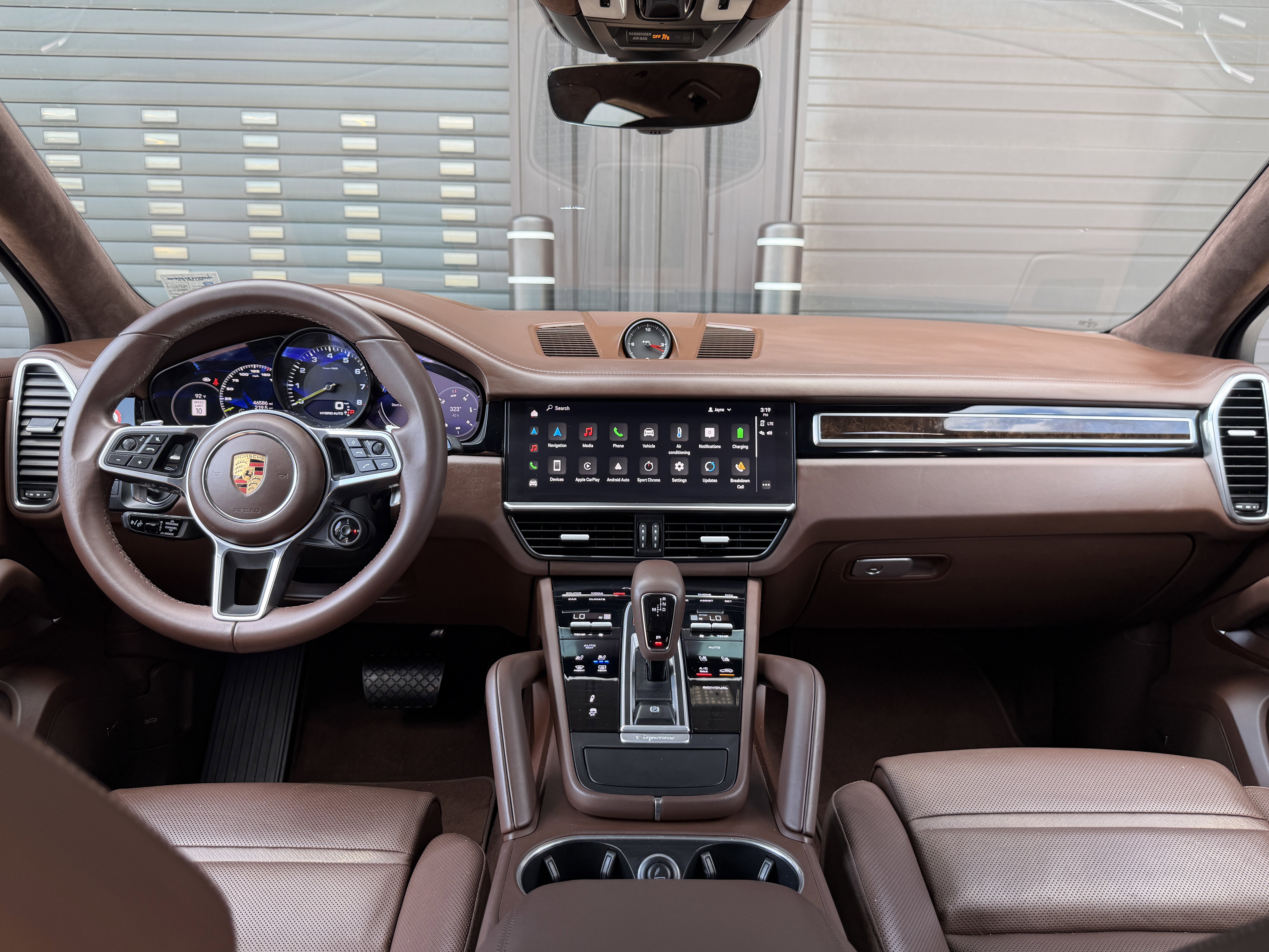 Certified 2023 Porsche Cayenne Platinum Edition AWD/4WD image 18
