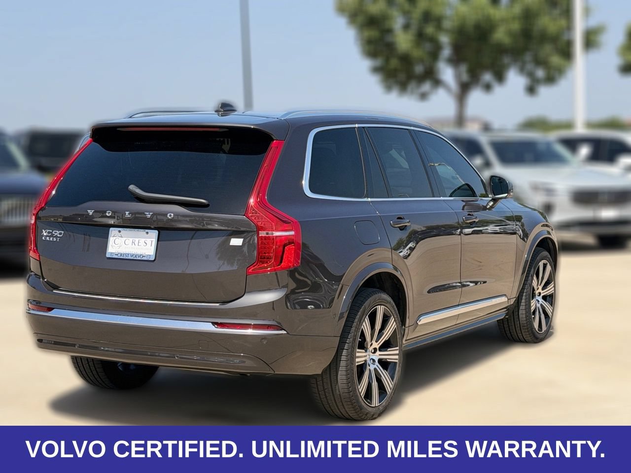 Certified 2024 Volvo XC90 T8 Ultimate w/ Protection Package Premier AWD/4WD image 9