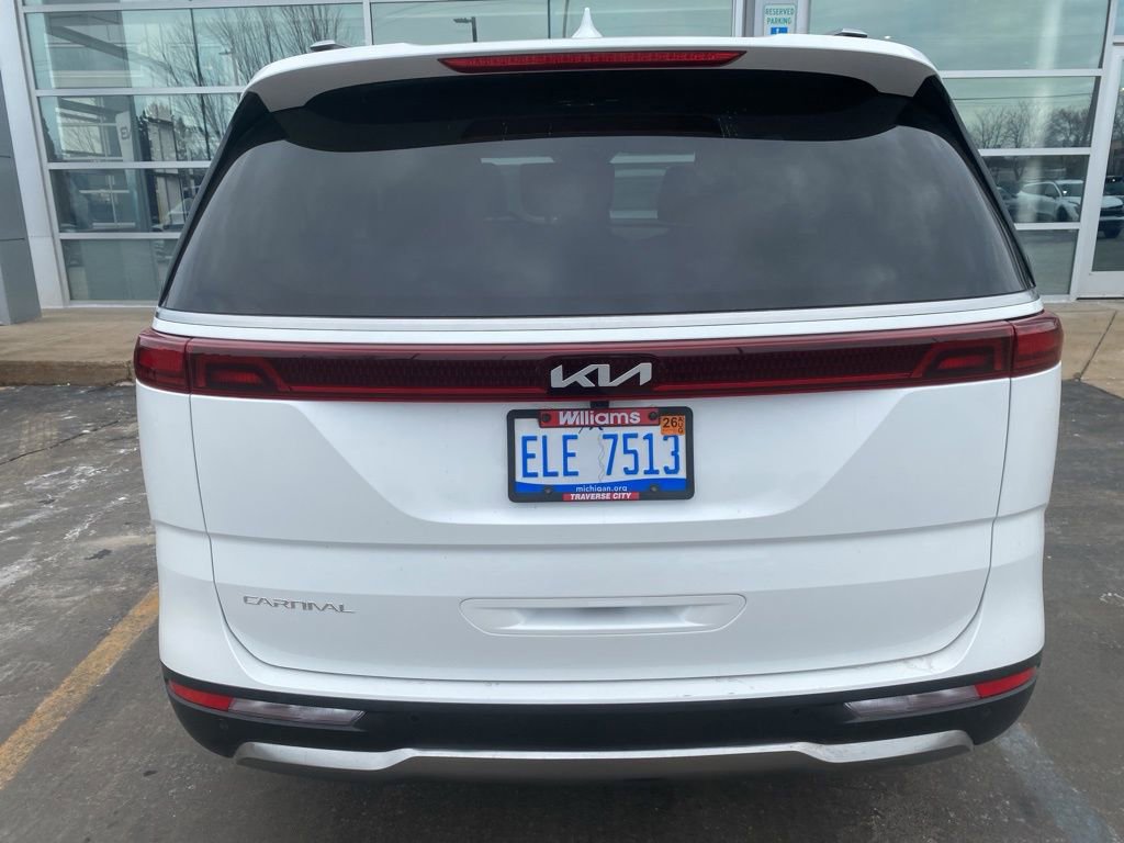 Used 2024 Kia Carnival SX FWD image 7
