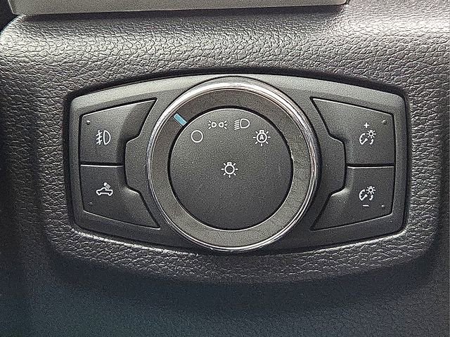 Used 2020 Ford F250 Lariat w/ Chrome Package image 22