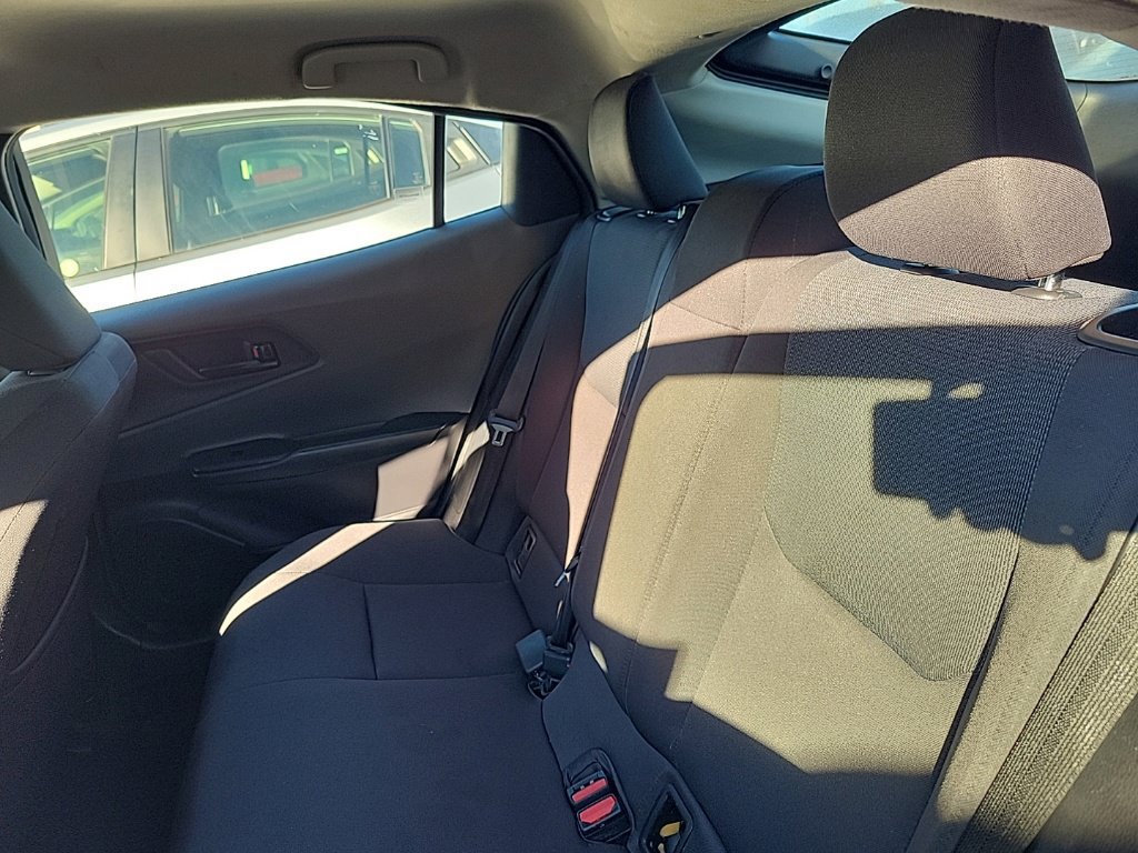 Used 2023 Toyota Prius LE FWD image 12