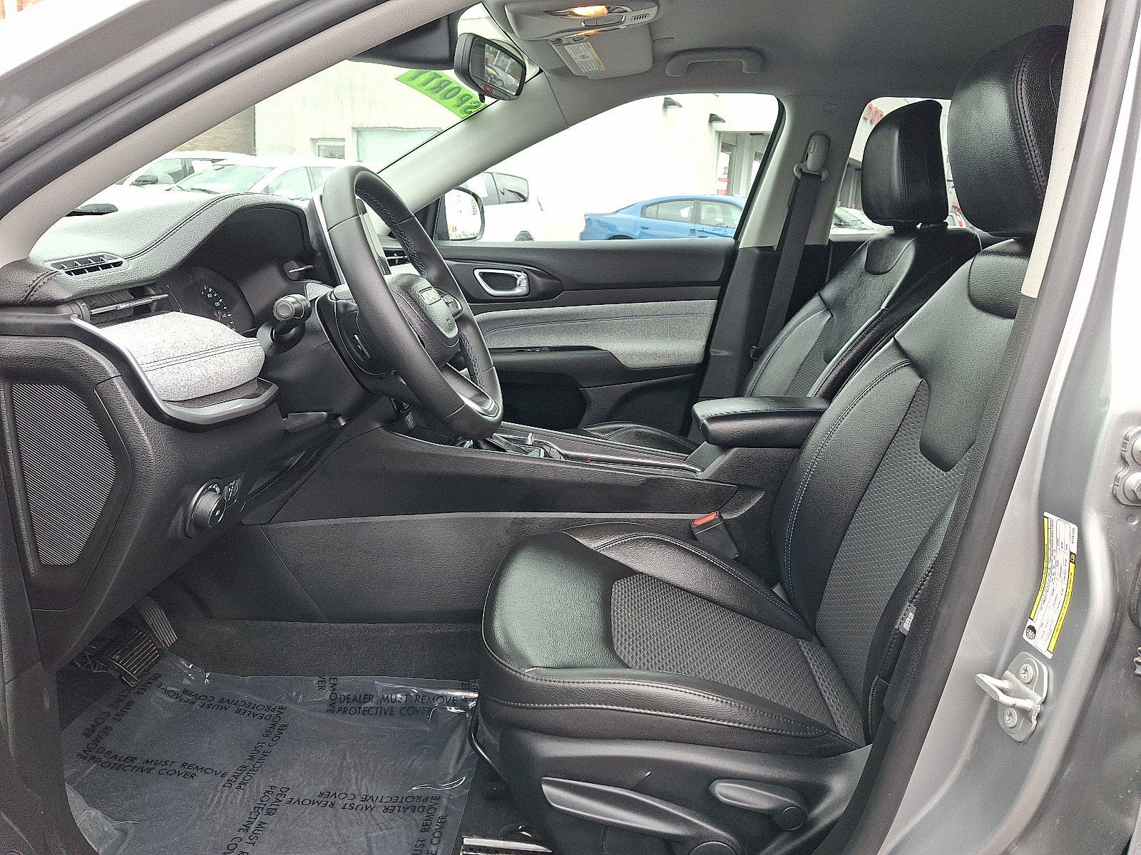 Used 2022 Jeep Compass Latitude AWD/4WD image 14