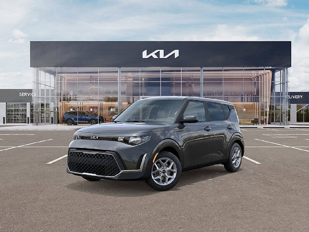 Used 2025 Kia Soul LX w/ LX Technology Package