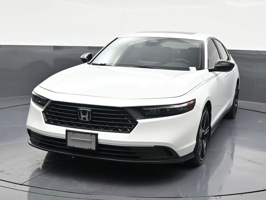 Used 2023 Honda Accord Sport image 8