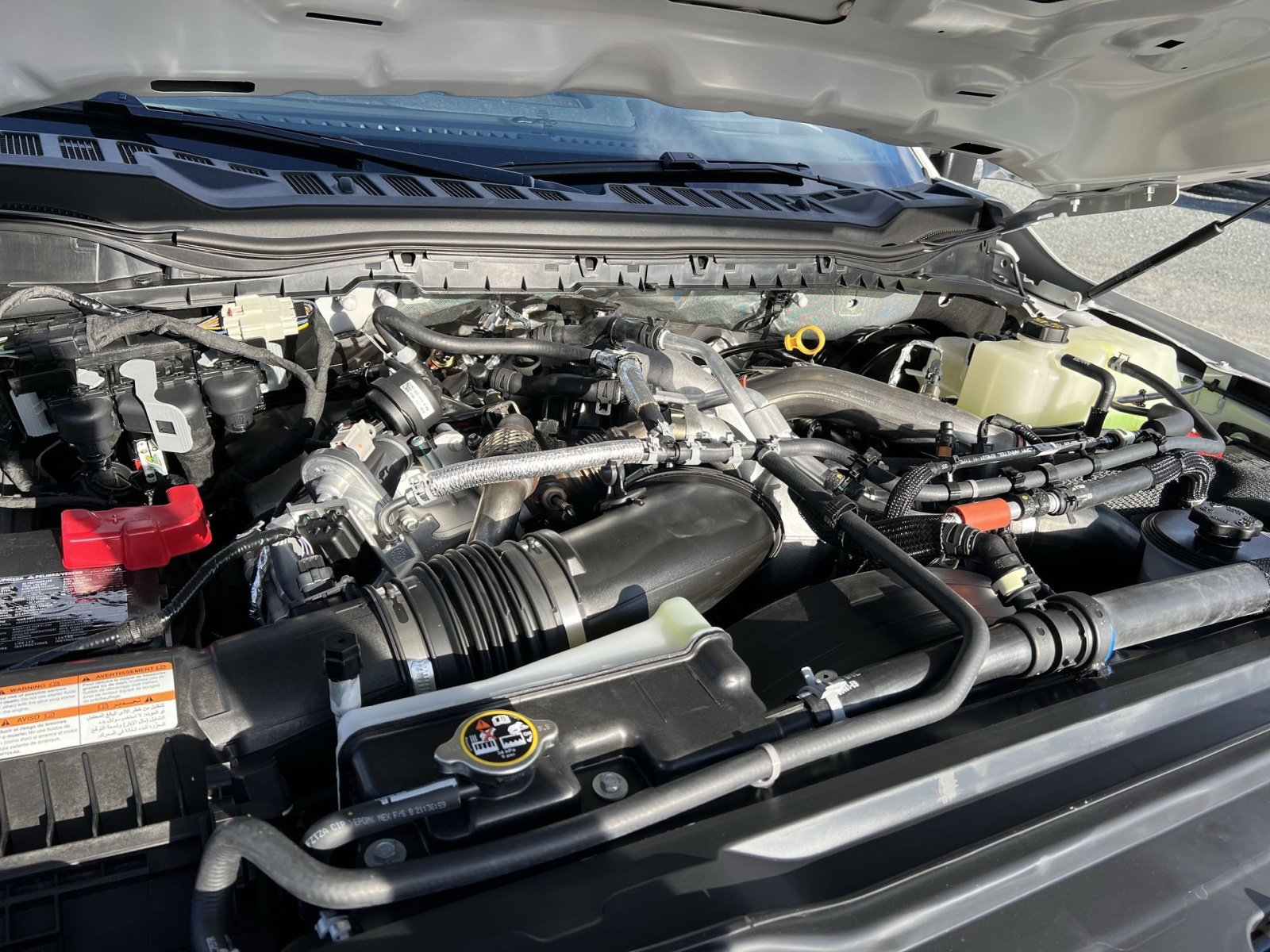 New 2027 Ford F350 Lariat w/ Lariat Ultimate Package AWD/4WD image 28